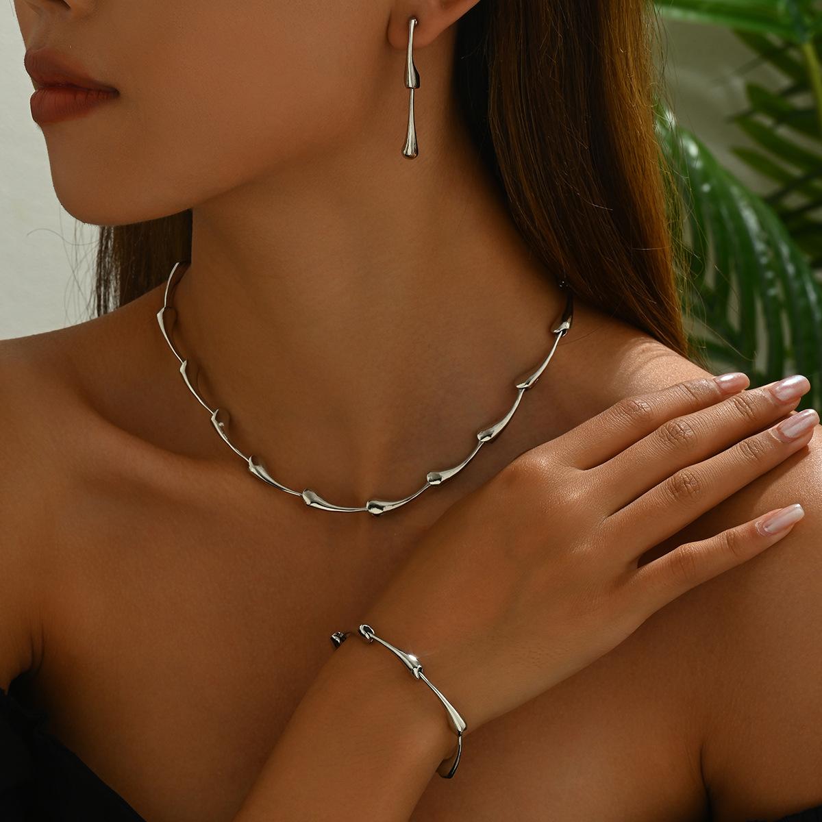 

Простой дизайн капли воды, женское ожерелье, комплект украшений, универсальные серьги, регулируемый браслет, украшения