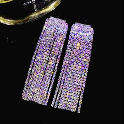 Orecchini Lunghi con Frange di Strass Super Flash di Lusso e Temperamento