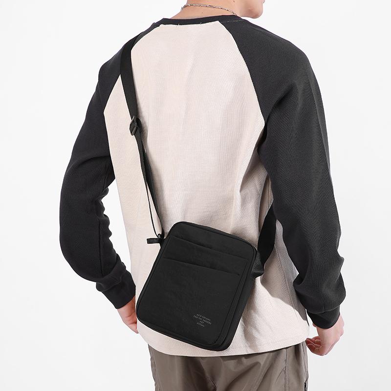 Men's Crossbody Bag Commuter Bag Lightweight Shoulder Bag