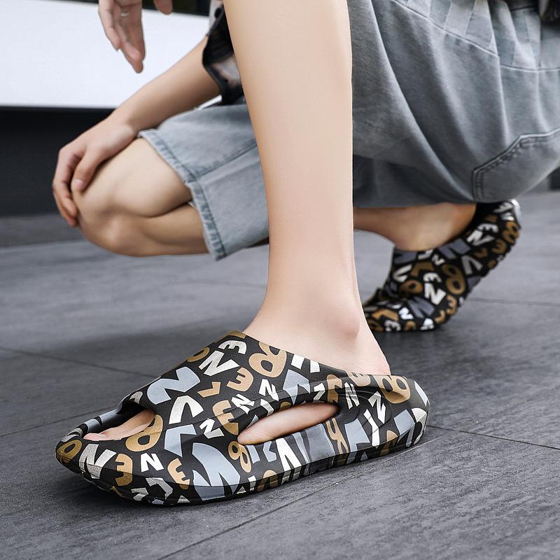 Summer Men Slippers Leisure Summer Shoes Male Beach Shoes Comfy Men's Shoes  Outdoor Mens Slippers Fashion Flip Flops Slippers