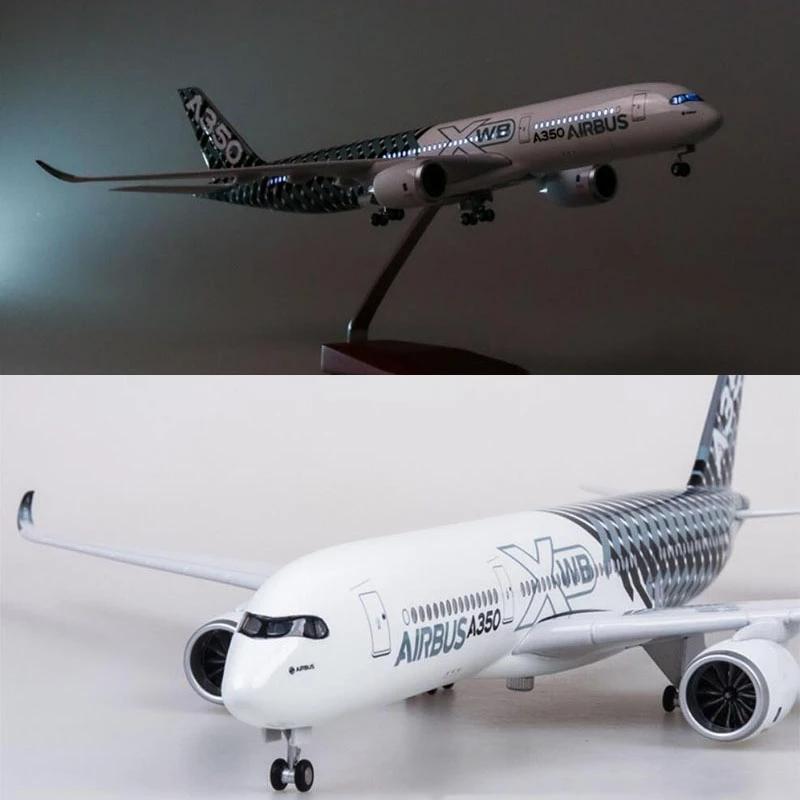 1:142 Scale 47CM Airbus Model Airplane A350 Prototype XWB Airlines Plane Models Diecast Airplanes with LED Light Decoration Home