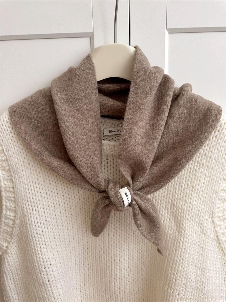 British Korean Triangle Scarf Niche Wool Triangular  Women Head Scarf  Warm French-girl Fashion Multi-functional  Knitted Scarf