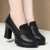 High Heels für Damen 2025 Frühling Slip-on Spitzschuh Plateau Heels Klobige Loafer Frau Schwarze PU-Leder Uniform College-Schuhe