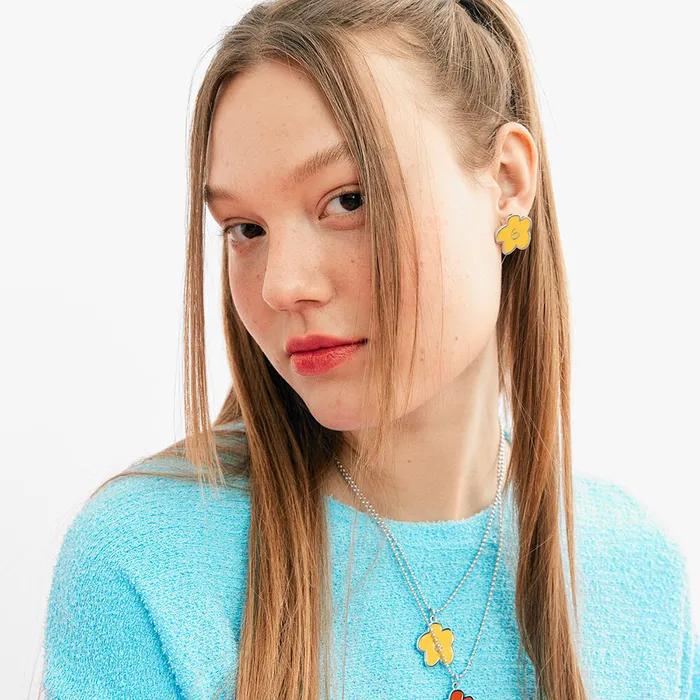 June Flower Earring_Yellow