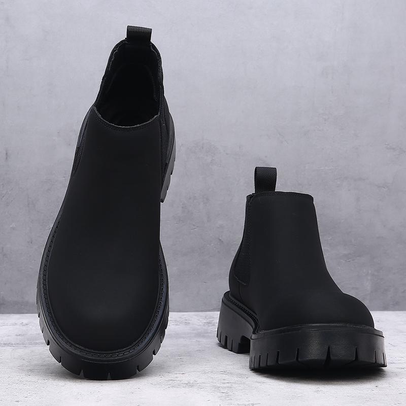 Men Plus Size Thick Soled Chelsea Boots Height Increasing Non Slip Business Casual Breathable Frosted Niche Fashion Short Boots