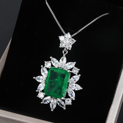 Schmuck Simulation Smaragd Farbe Schatz Anhänger Retro Mikro-Inkrustierter Zirkon Damen Halskette Anhänger Hersteller