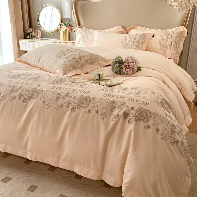 Luxury French Cotton Flannel Bedding Set: 4-Piece Thick Warm Duvet Cover & Fitted Sheet for Autumn/Winter.