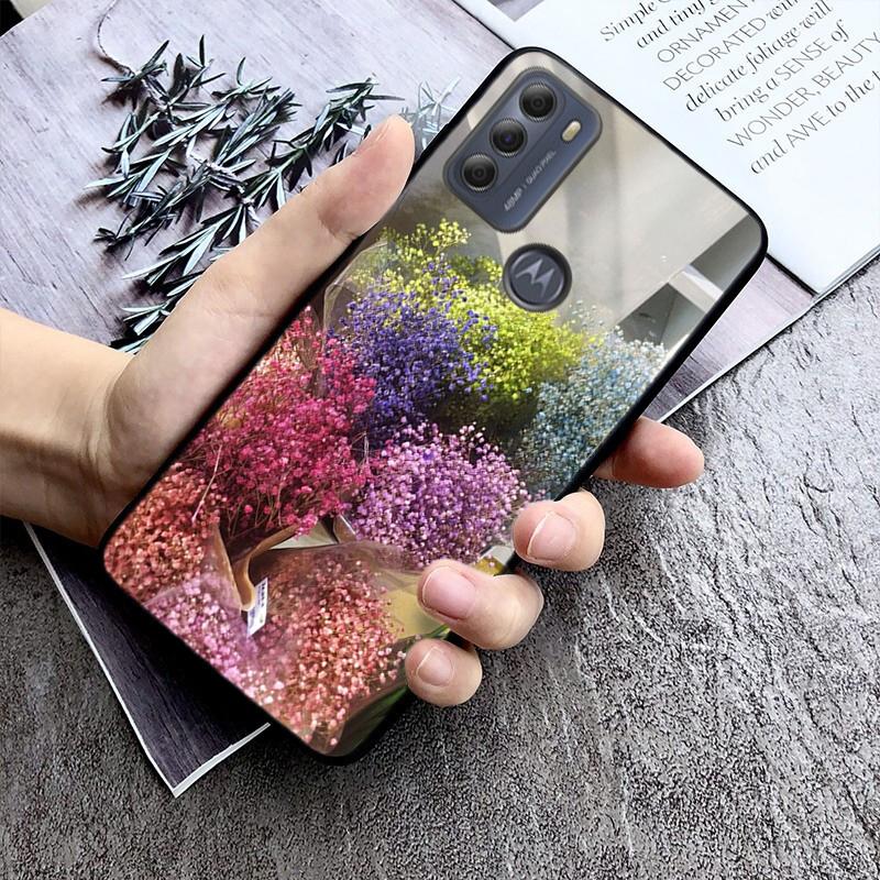 Etui na telefon Baby Breath Flowers do Moto G84 G22 G32 G42 G52 G62 G53 G72 G60 G60S G100 G10 G20 G30 G13 G50 G 5G G Pure