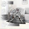 Anime L'Attaque des Titans Eren Mikasa Couverture en Flanelle Dessinée, Couverture Douce Chaude et Confortable pour Maison Chambre Lit Canapé Housse Enfants