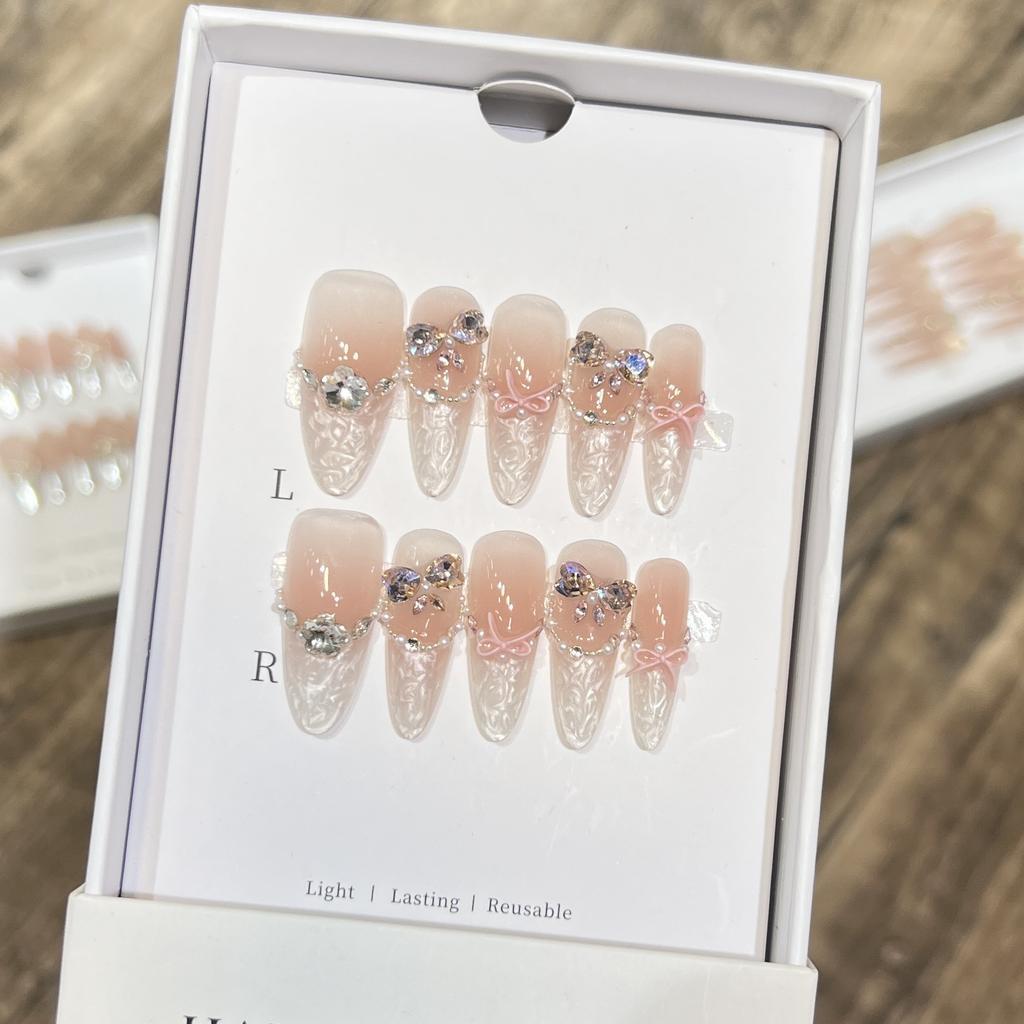 Pura Armatura da Indossare a Mano Manicure di Lusso Farfalla French Flash Polvere di Zircone Diamante