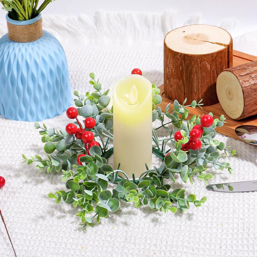 Christmas Red Fruit Candle Ring: Decorative Floral Aromatherapy Base Ornament