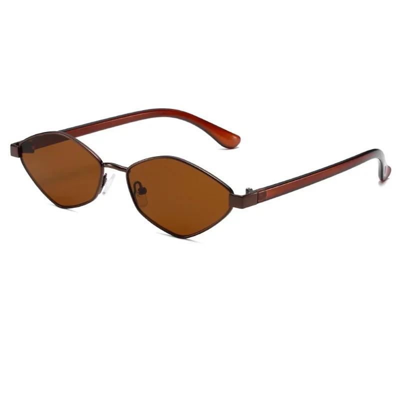 

8 Colors Men Women Ultralight Sunglasses Fashionable Luxurious Design Hip Hop Glasses Shades Ladies UV400 Outdoor Use Sports Style Sun Eyeglasses