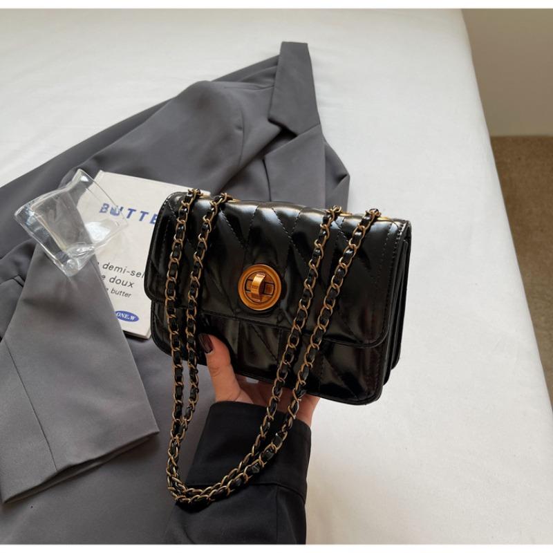 Fashion diamond underarm bag women's trend high-end shoulder bag winter new niche women's bag