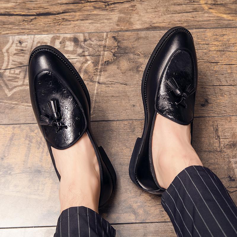 Men's pointed loafers Fashionable British style Wedding party outdoor leisure business walking flat bottomed men's shoes