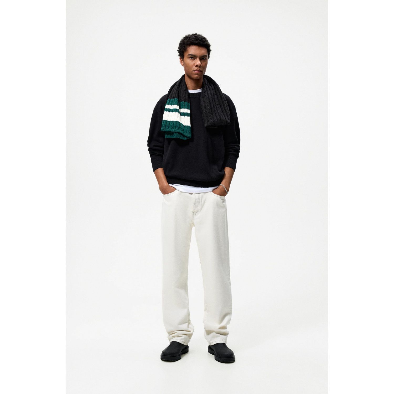 

BASIC COTTON SWEATER