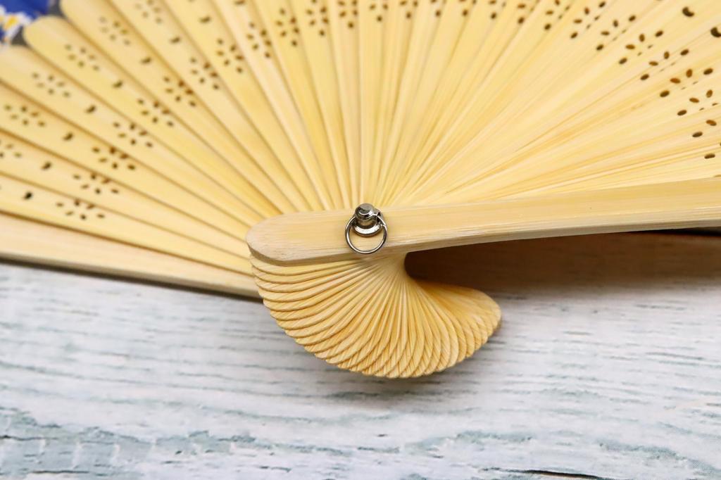 Japanese souvenir fan maiko