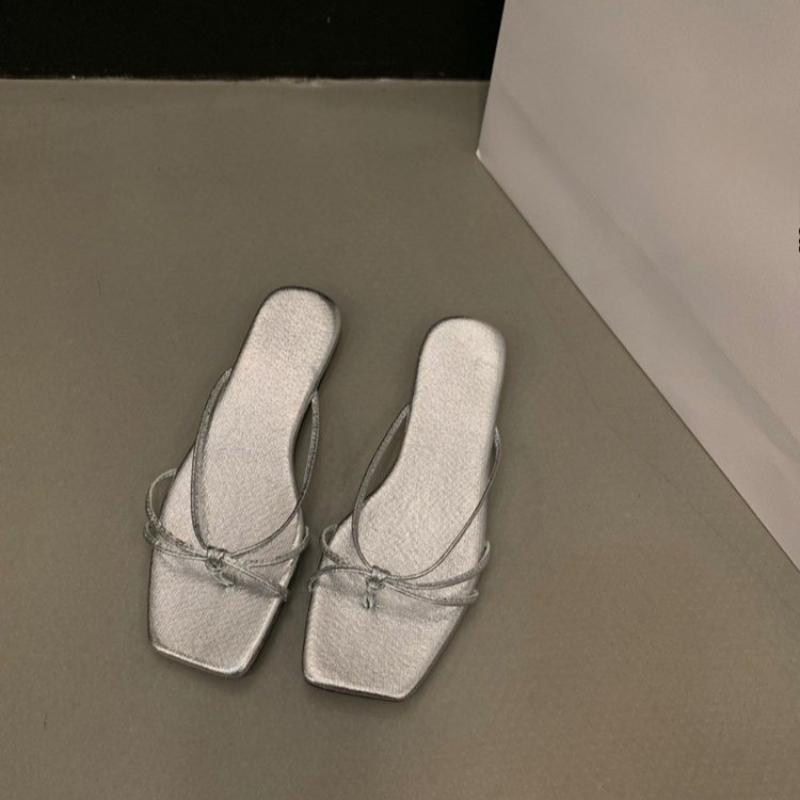 Fashion 2025 New Summer Women's Shoes Flat Soles Clip-on Flip-flops Thin Strap Combination Breathable Beach Sandal Sandals