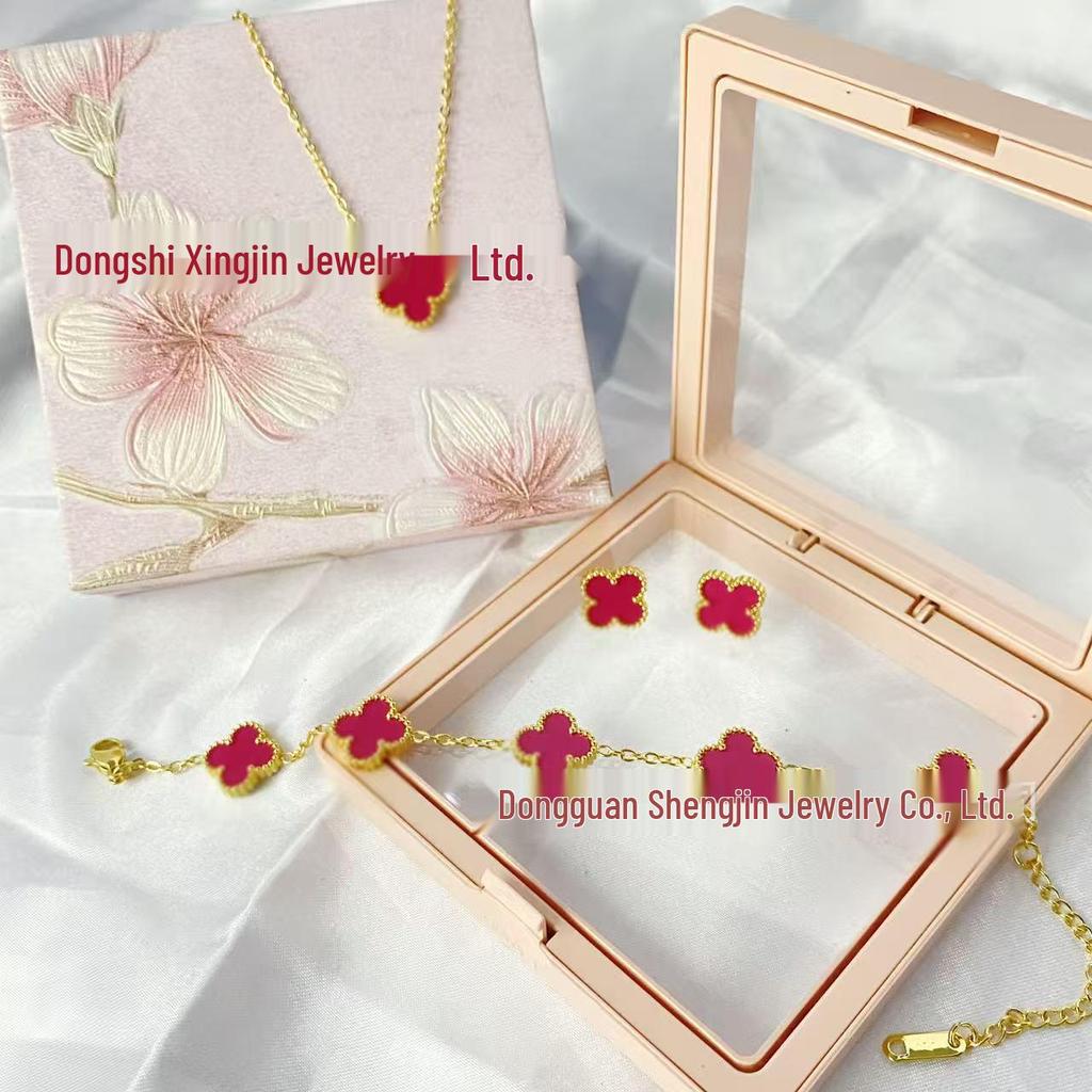 Double-Sided 18K Gold Mother-of-Pearl Four-Leaf Clover Necklace