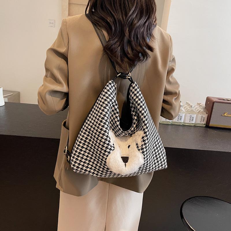 Large-capacity commuter bag women's 2025 new cute cartoon multi-functional backpack plaid shoulder tote women's bag