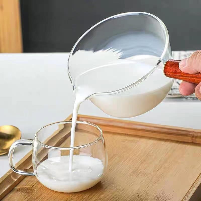 High Borosilicate Glass Milk Pot with Red Sandalwood Handle, 650ml