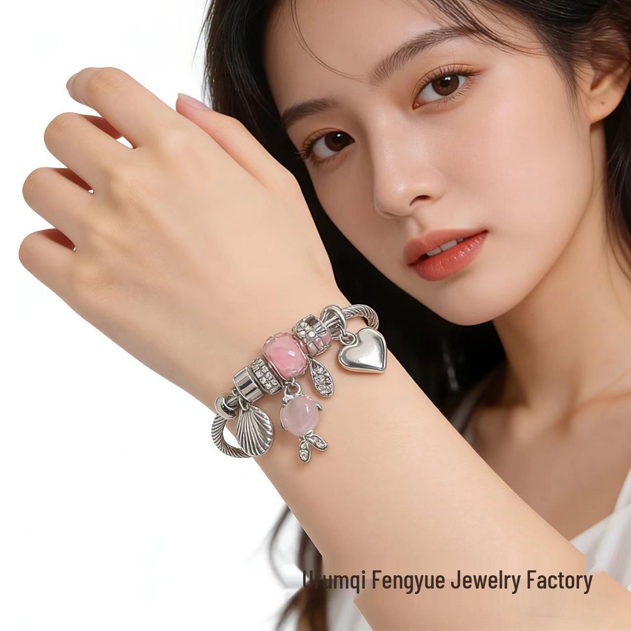 INS Style Rabbit Heart Rhinestone Pendant Stainless Steel Bracelet - Exquisite Light Luxury Design 925 Silver розовый