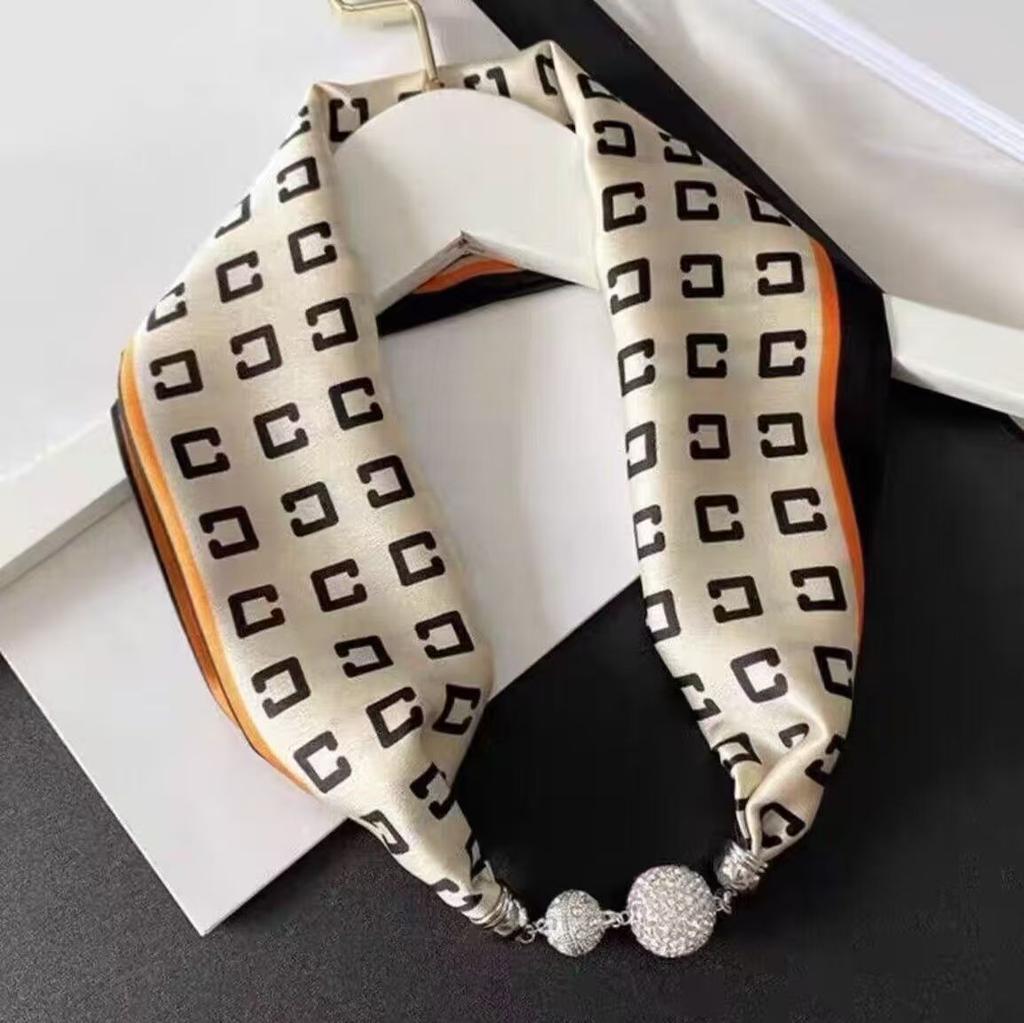 Różowy Szal Jedwabny Imitacja Jedwabiu, Naszyjnik z Magnetyczną Klamrą, Wisiorek, Dopaminowy Strój, Ochrona Kręgosłupa Szyjnego, Damski Mały Szal i Koszula.