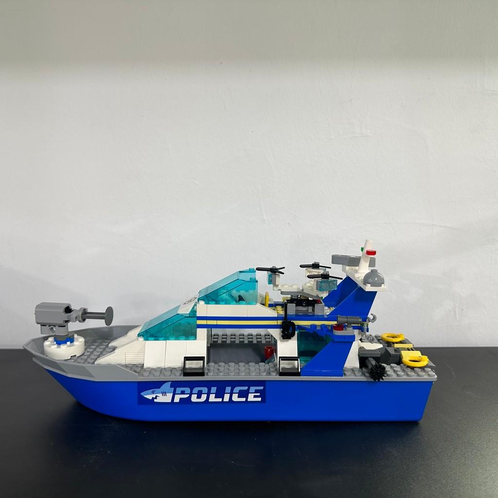 276PCS City Series Sea Speedboat Police Patrol Boat Building Blocks 60277 Shark Submarine Model Bricks DIY Toys For Kids Gifts