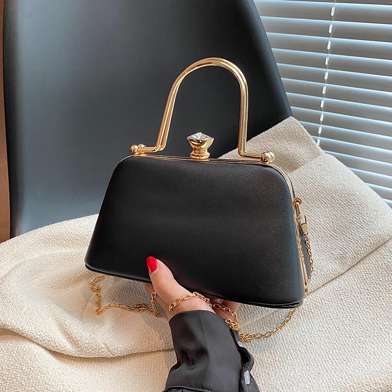 PU Leather Purses and  Ladies Messenger Evening Bag Chains Shoulder Bag