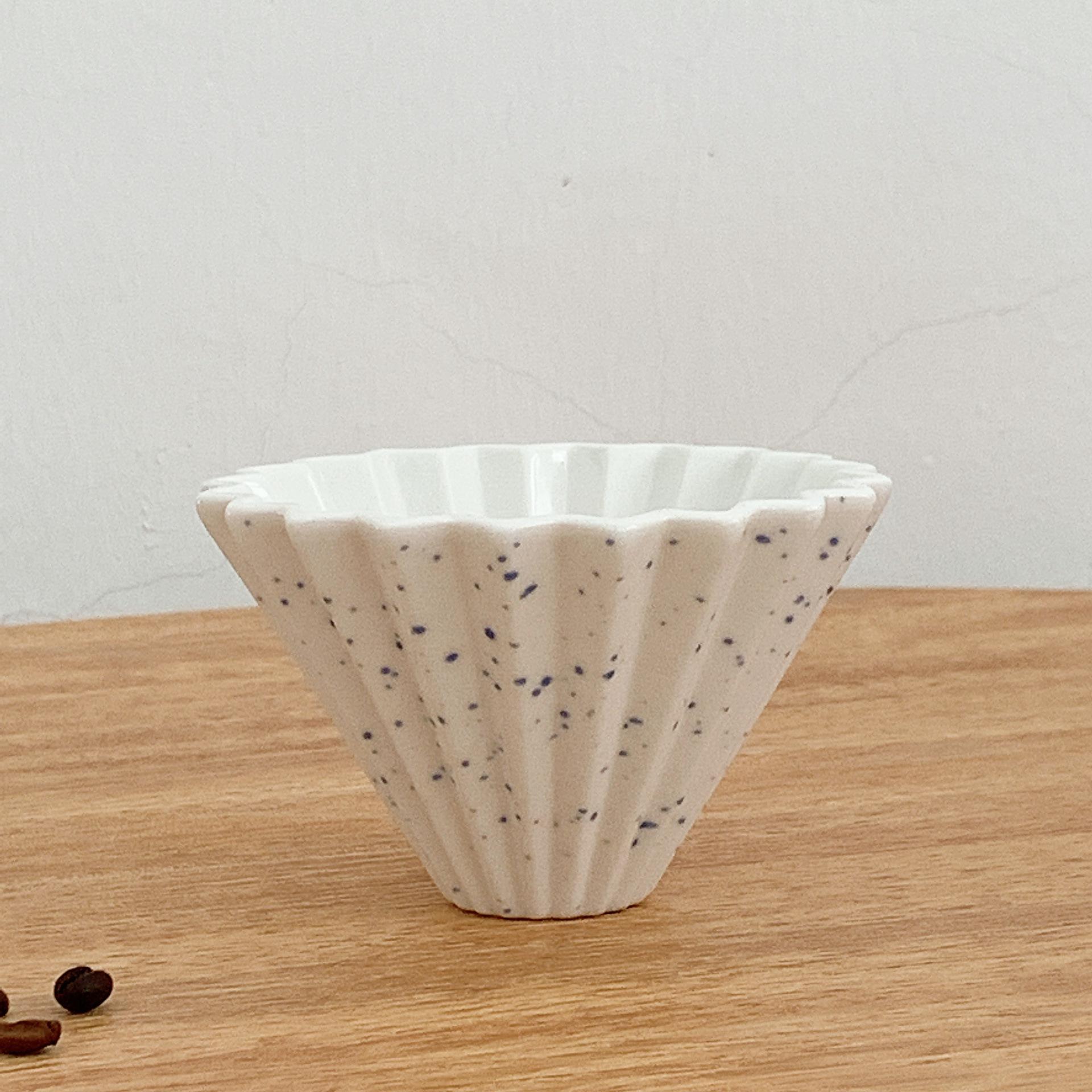 Coffee filter cup, hand-brewed origami coffee filter, ceramic tray, ceramic funnel, folding cup, coffee filter cup