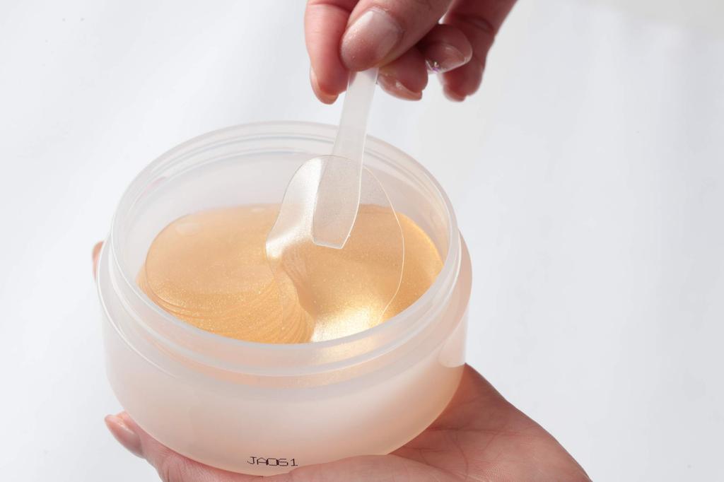 COCORO PLACENTA Eyes and Mouth Gel Pack Partial Beauty Placenta Fullerene Proteoglycan Hyaluronic Acid Squalane Peptide box of 50 (1 pieces)