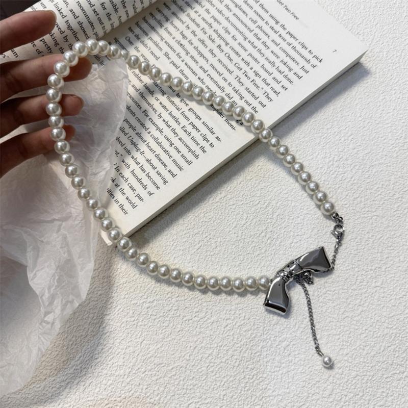 Fashion Elegant Metal Bowknot Tassels Necklace Pearl Beaded Clavicle Chain Choker Necklace Statement Jewelry Neck Chain