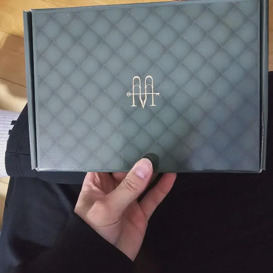 

Я продаю наборы для фанатов Mamamoo.