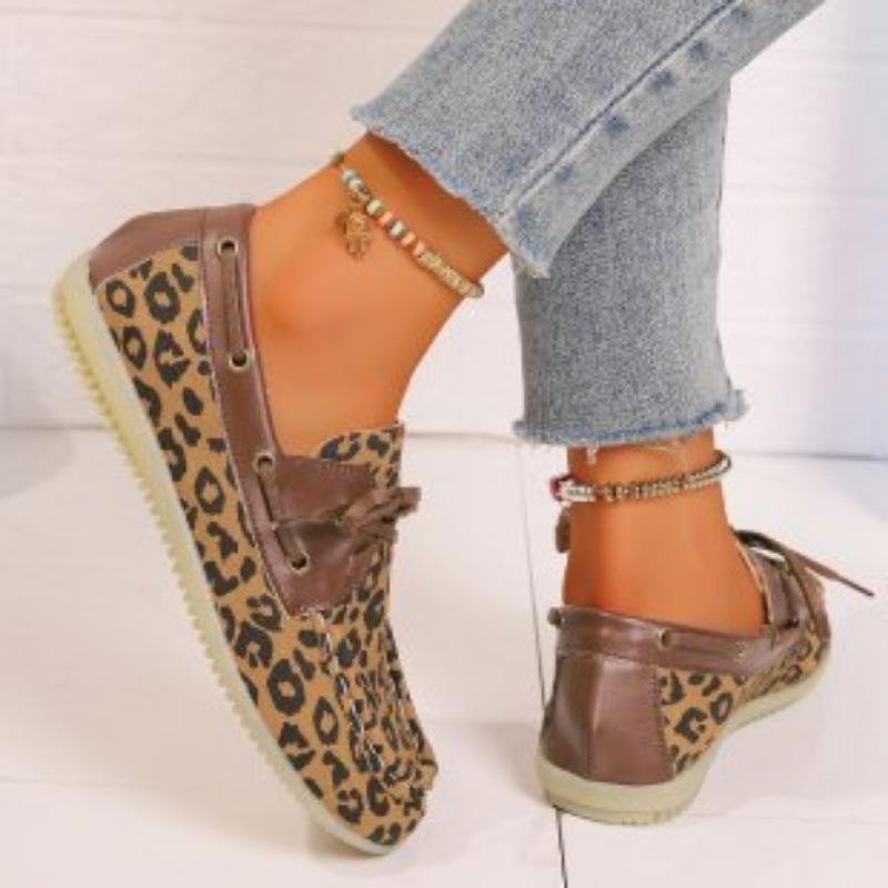 Large size casual single shoes women's autumn new flat-bottomed leopard print lace-up four-season models