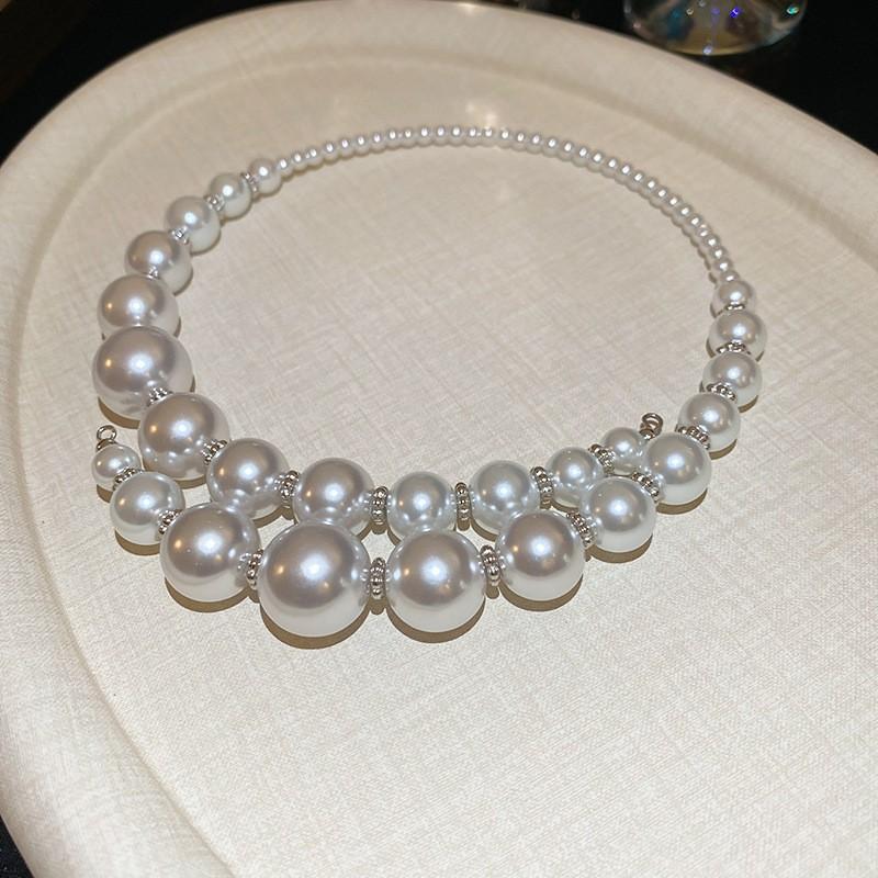 Butterfly Drop Oil Pearl Faux Crystal Necklace Versatile High-end Clavicle Chain Niche Design Jewelry Women