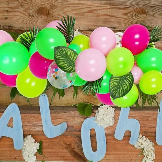 48/88 Pcs Artificial Palm Leaves Faux Tropical Green Leaves Fake Palm Leaf with Stems for Hawaiian Luau Party Baby Shower Wedding Birthday Decor
