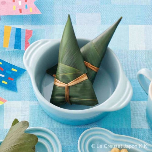 Le Creuset Baby Dish, 250ml, Coastal Blue, Heat and Cold Resistant, Microwave and Oven Safe, Perfect as a Baby Shower Gift or Baby Shower Ceremony Gif