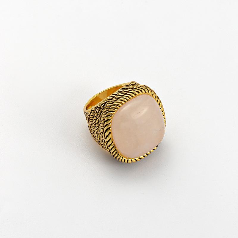 Inel Vintage Distresed cu Piatră Prețioasă Franceză pentru Femei: Exquisit, High-End, Lux Ușor, Eleganță Inspiratoare în Stil INS.