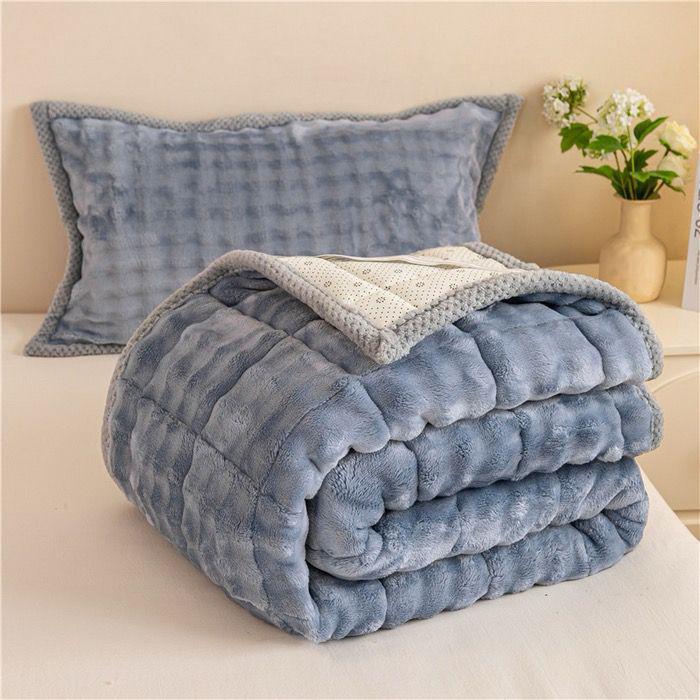 G5Z Winter Rabbit Plush Bed Sheet - Warm Velvet Mattress Blanket for Dorms
