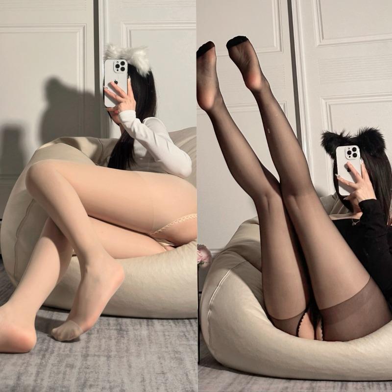 Sexy Underwear, Sexy Lace Suspenders, Integrated Stockings, Seductive Splicing with Feet, Free Stockings, Pure Passion