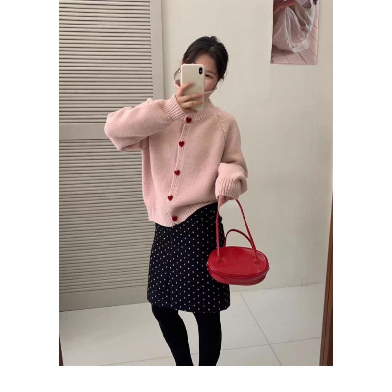 Early Spring New Love Buckle Lapel Loose Simple Temperament Knitted Cardigan Women's New Solid Color Sweater Jacket