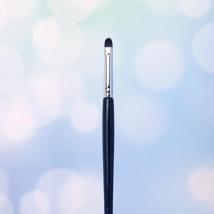 Cangzhou Little Waist Real Wool Makeup Brush Set - Professional Highlight, Eyeshadow, and Eyelash Comb