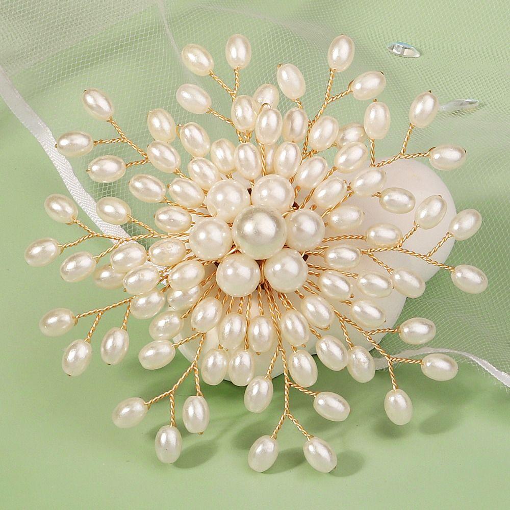 Elegant Pearls Badge Exquisite Luxury Sense Brooch Clothes Accessories Banquet Clothes Pin  Daily
