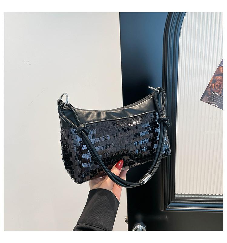 2025 лето новая сумка-багет новая сумка под мышкой популярная нишевая повседневная большая вместимость пайетки простая сумка