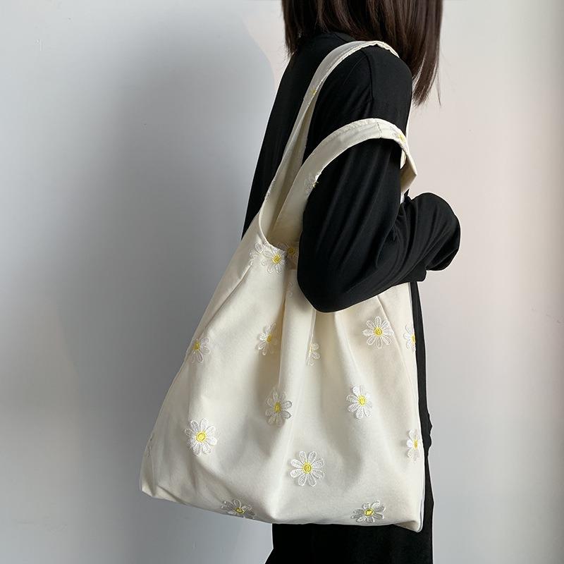 Embroidery Canvas Bag Summer Literary Travel Bag