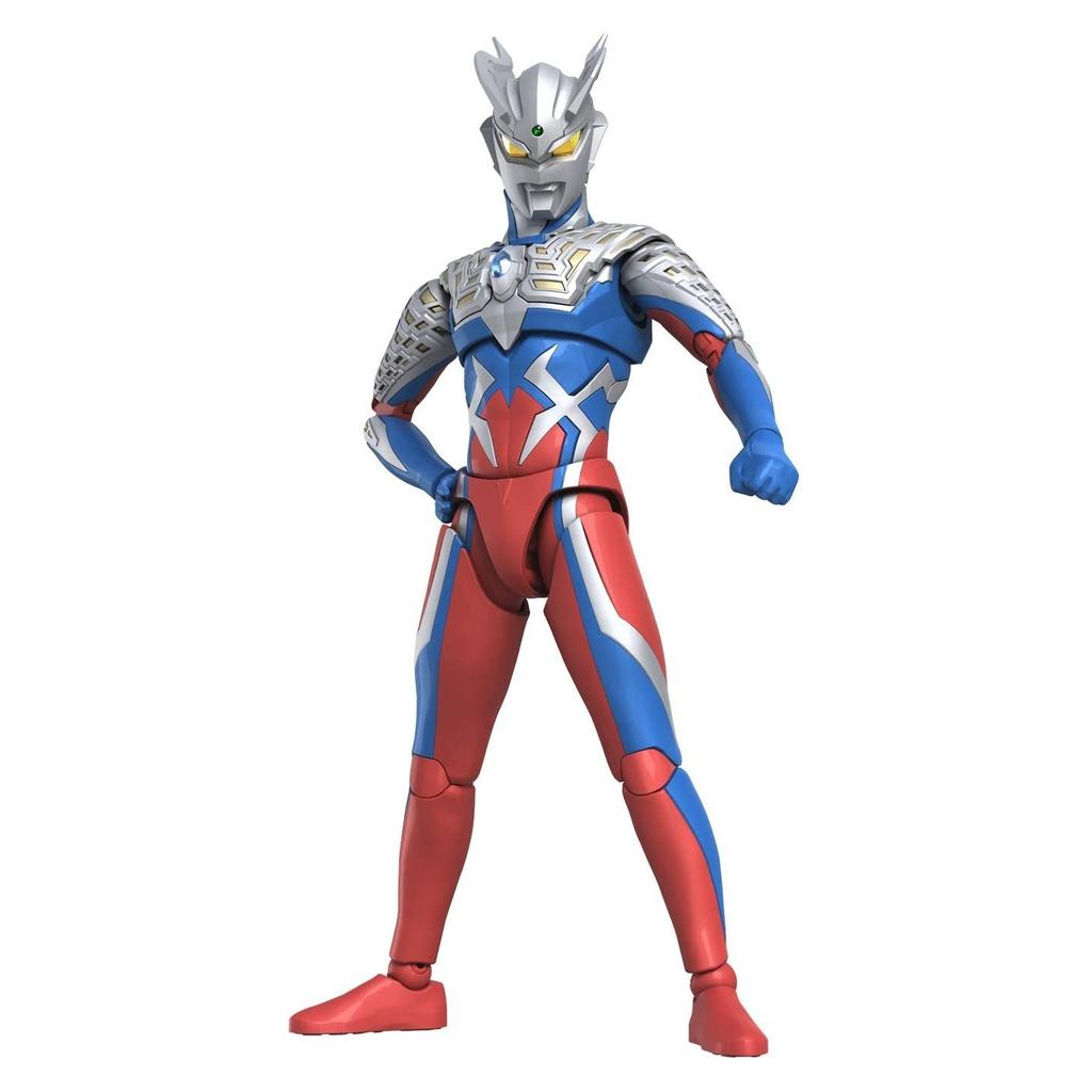 Figure-rise Standard אולטרהמן זירו דגם פלסטיק בצבעים מופרדים