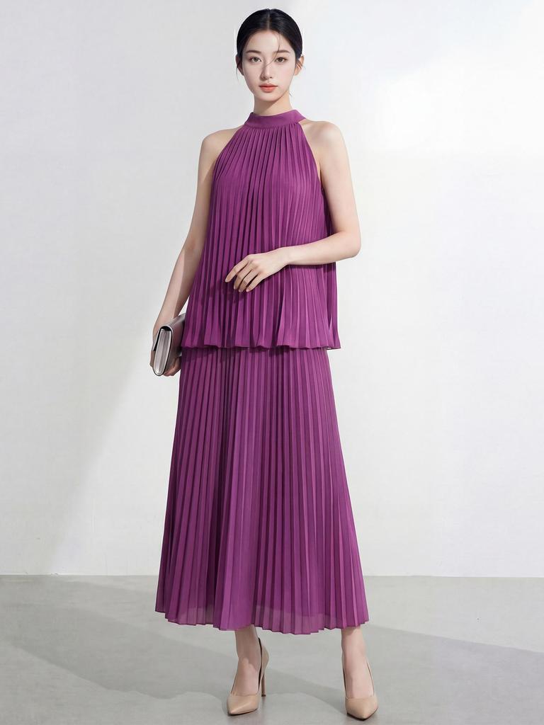 Miyake Halter Neck Seaside Resort Two-Piece Long Dress with Fashionable Flowy Drape