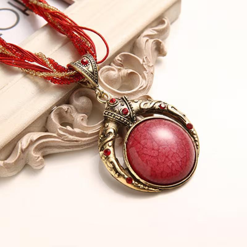 Classic Handmade Bohemian Pendant Necklace, Jewelry Accessories That Can Be Worn In All Seasons for Parties and Festivals