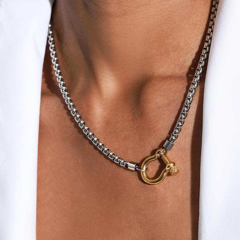 

Foxanry Hollow Geometric Necklaces For Women Couples Personality Simple Hip Hop Fashion Clavicle Chain Party Jewelry Accessories