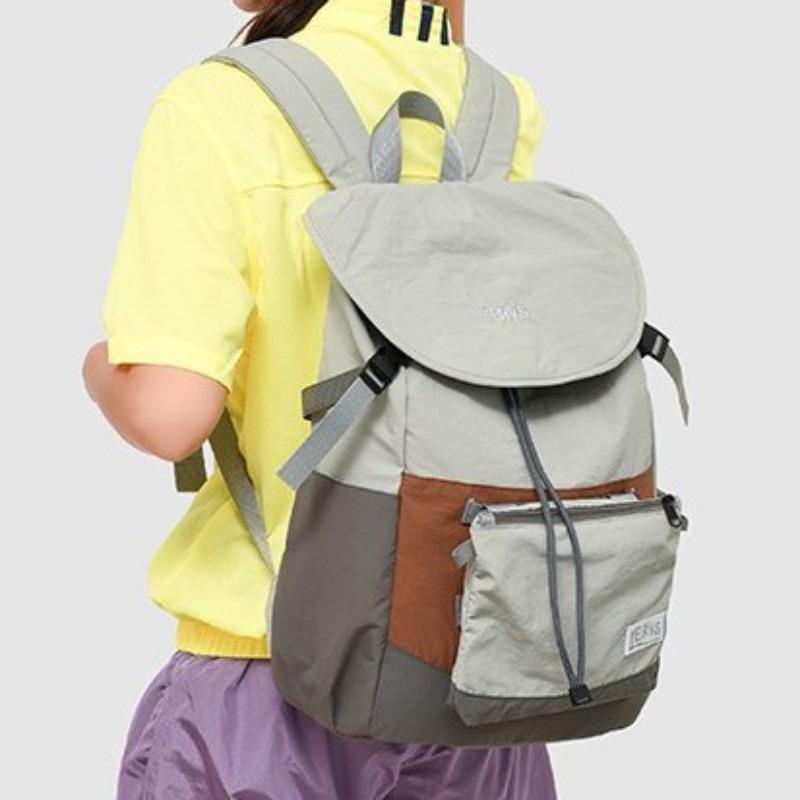 School Bag New Mountain High Value Fresh Contrasting Color Backpack Men and Women Simple Lightweight Travel Spring Outing Mountaineering Backpack
