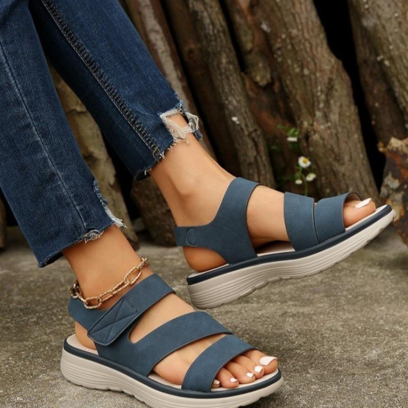 Women Casual Sandals 2026 Comfortable Soft Shoes Wedge Platform Sandals Female Retro Flat Platform Open Toe Outdoor Beach Shoes